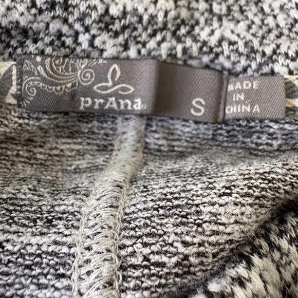 Prana Size S Charcoal Marled Popover Loose High Neck Kangaroo pockets - Picture 3 of 9